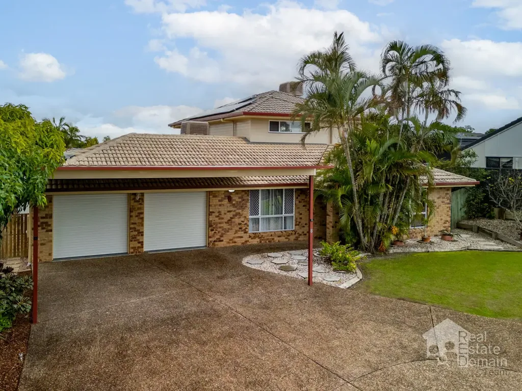 Regents Park 5部屋 Space, Versatility & Family Living in a Sought-After Location