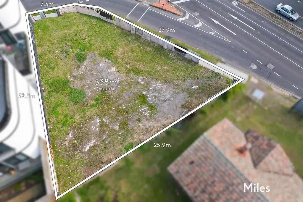 Heidelberg Heights Redevelopment corner excellence on 538sqm (approx.)