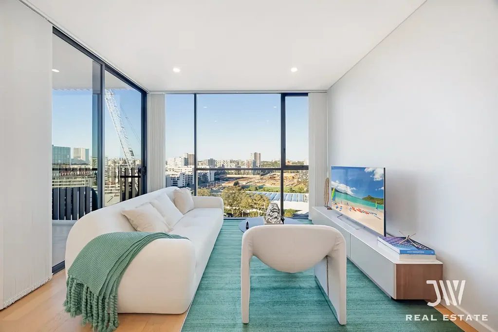 Zetland 2 Bedroom High-Level Luxury 2-Bedroom Apartment in Green Square Town Centre