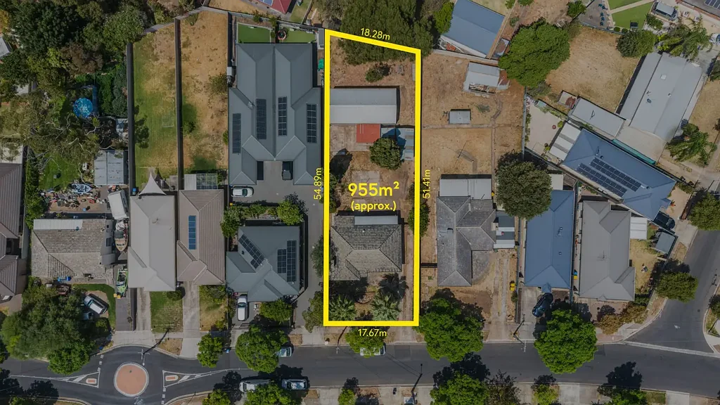 Northfield 3 Bedroom 955sqm (approx.) Block In Prime Location Of Northfield!