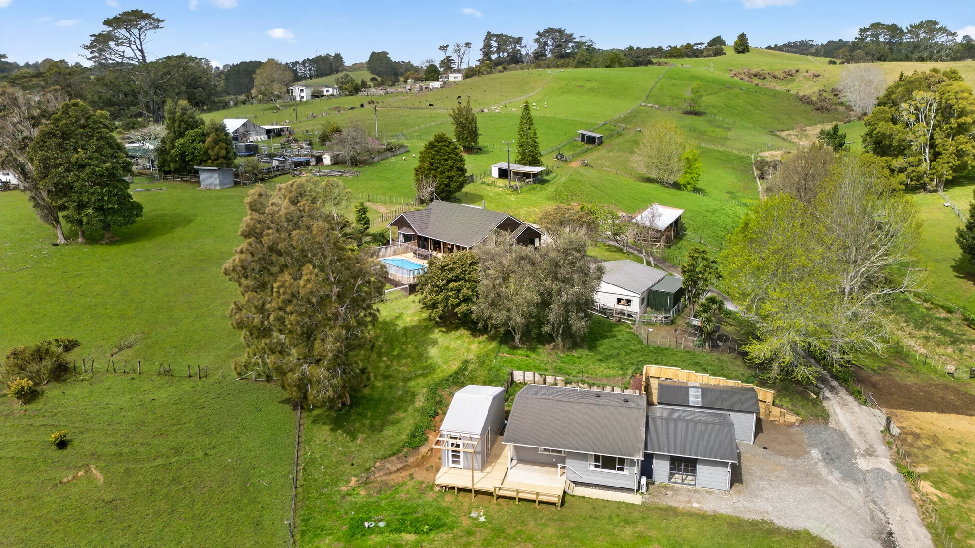 Waitakere 6Kwarto 5 HECTARES, TWO HOMES & ENDLESS POSSIBILITIES
