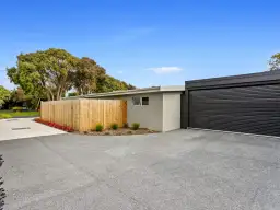 1/10 Karingal Drive, Capel Sound