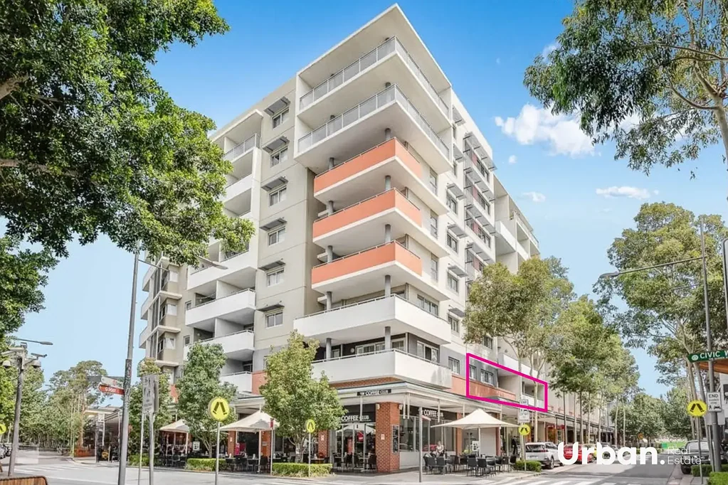 Fully Renovated 2 Bedroom Apartment in Prime Location