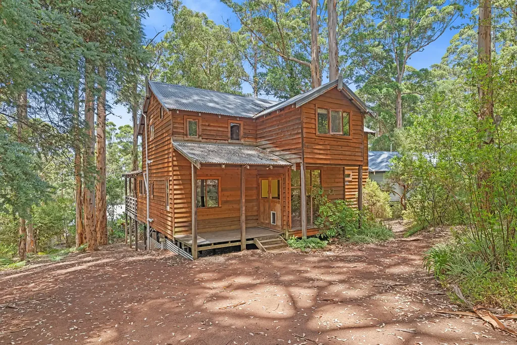 13 Adams Road, Denmark, WA 6333