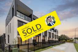 3/239 Flat Bush School Road, Flat Bush