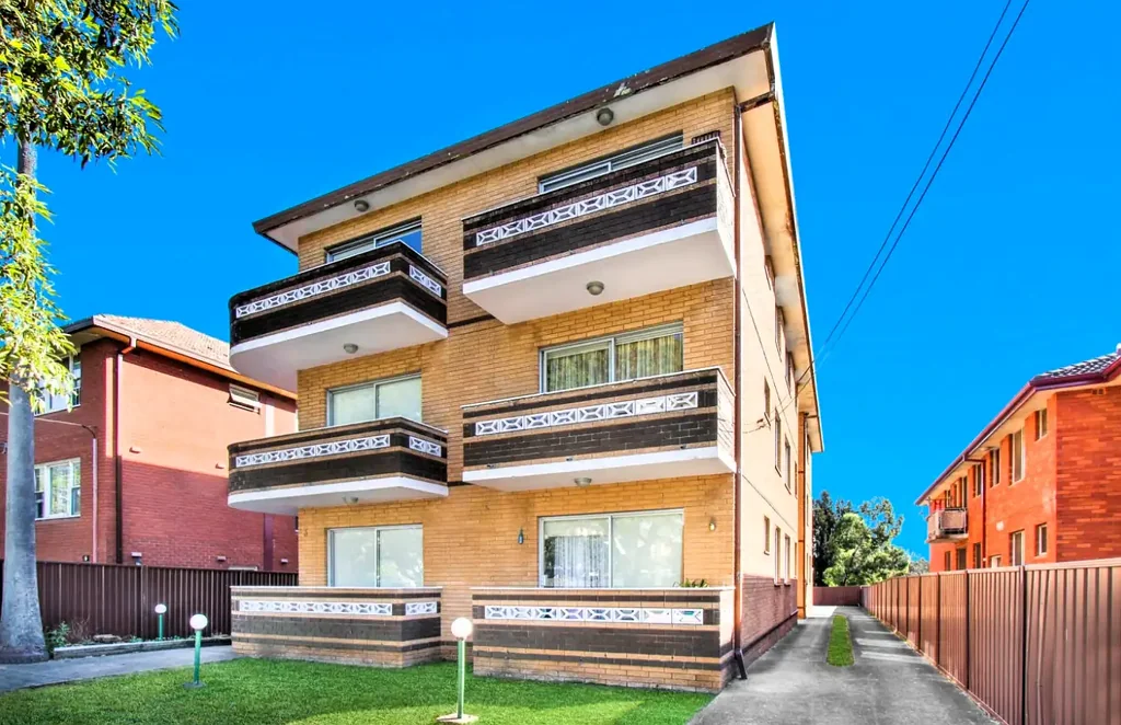 Convenient Two-Bedroom Unit in the Heart of Campsie