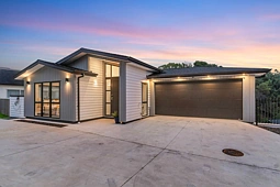 18C Glenveagh Drive, Mount Roskill