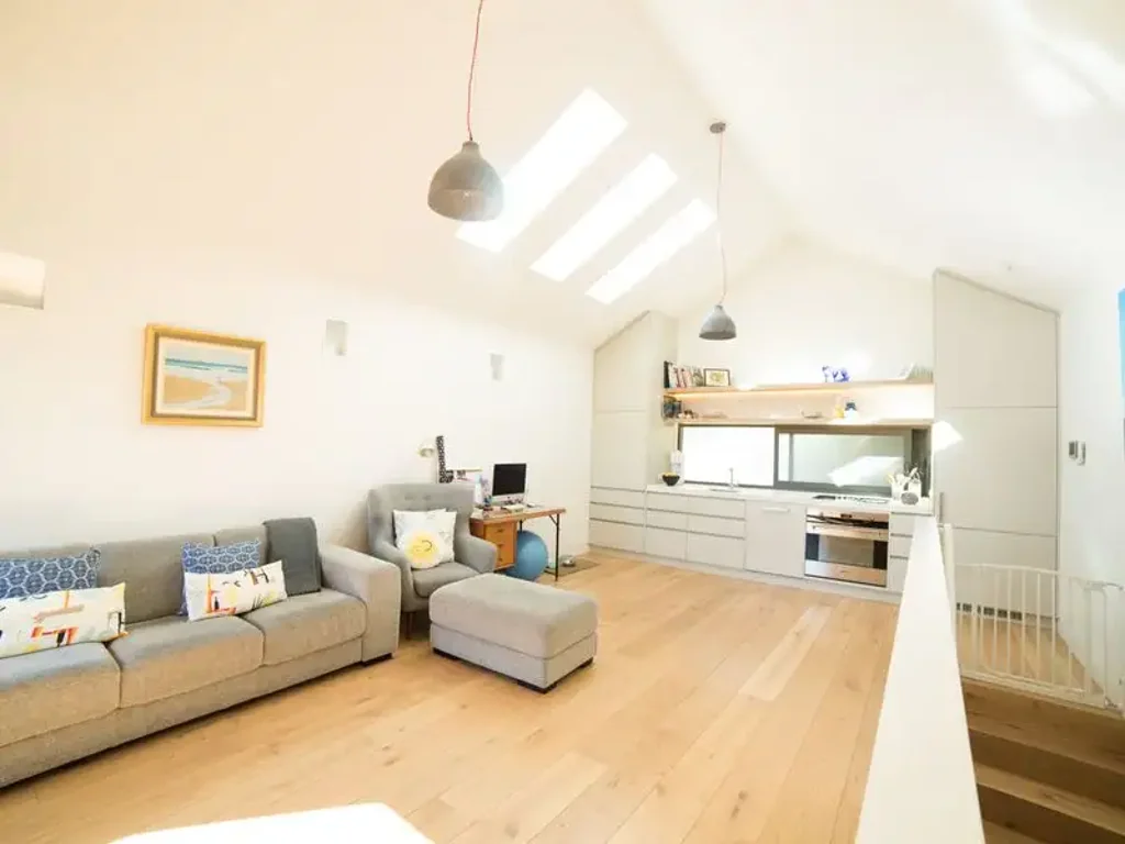 Dual level living - Architecturally Designed Home Ideally Located