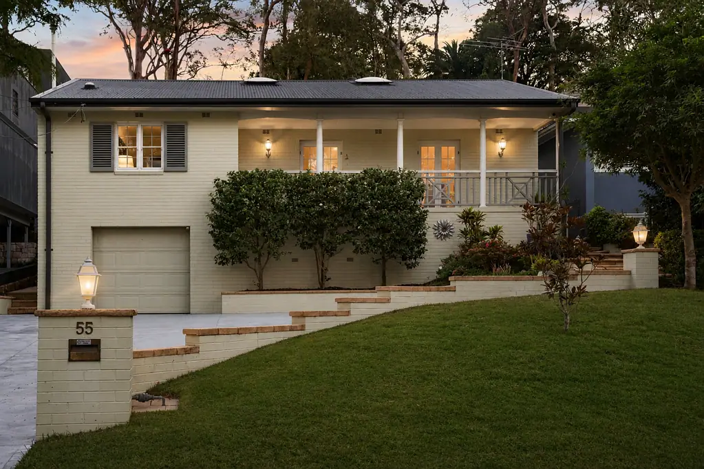 Roseville 3房 高处静谧，尽览Chatswood美景 Elevated tranquility with sweeping views to Chatswood