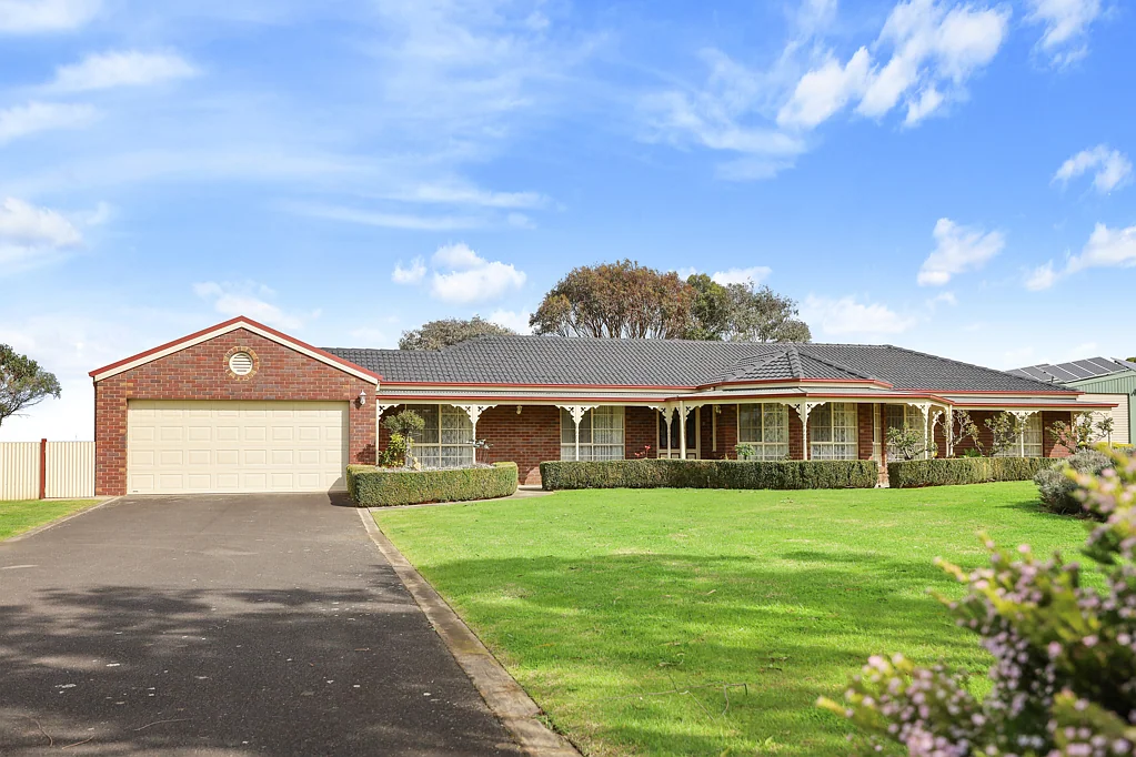955 Tower Hill Road, Illowa, VIC 3282