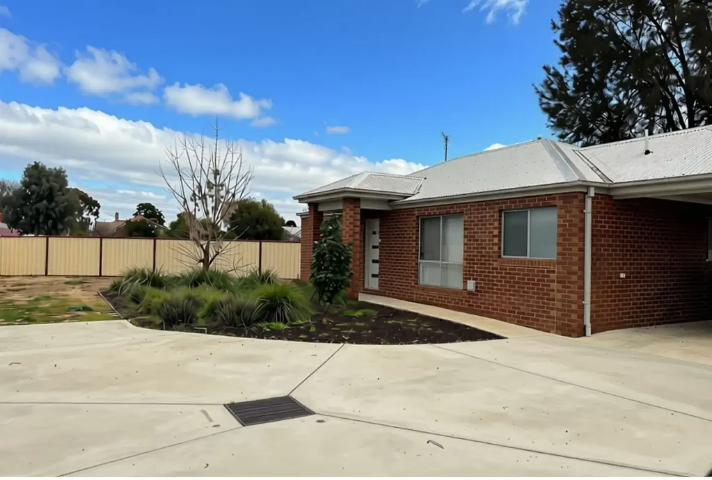 Numurkah 2 Bedroom CENTRAL MODERN UNIT