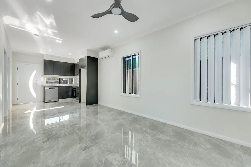 Seven Hills 2Zimmer Brand new North facing Granny flat with private parking