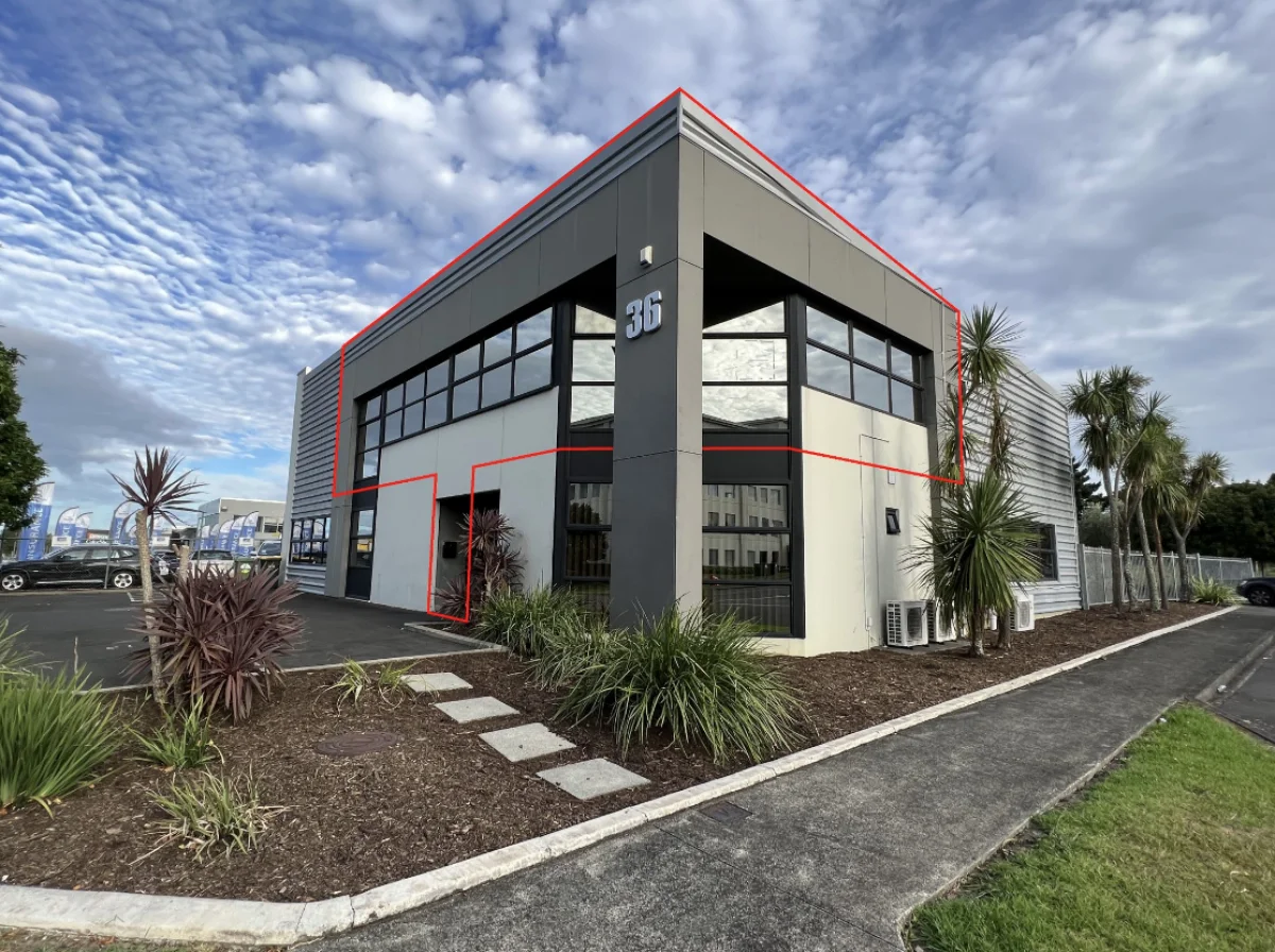 Henderson Tidy Henderson Office Space