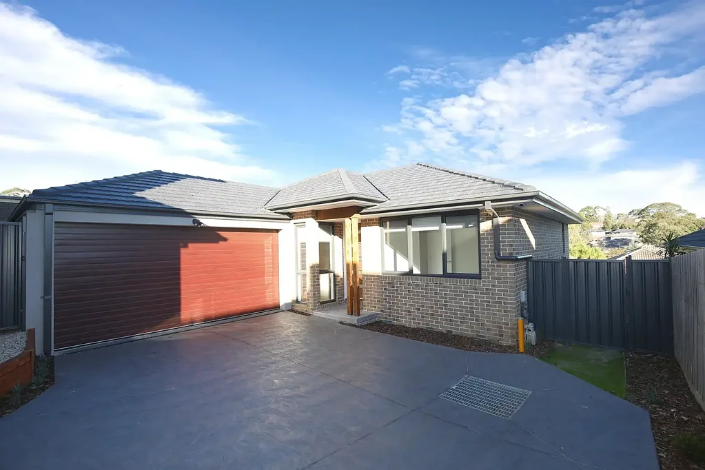 Stylish Living at Convenient Location
