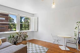 11/4 Waratah Street, Rushcutters Bay