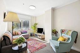 UNIT 216/2 Akuna Street, City