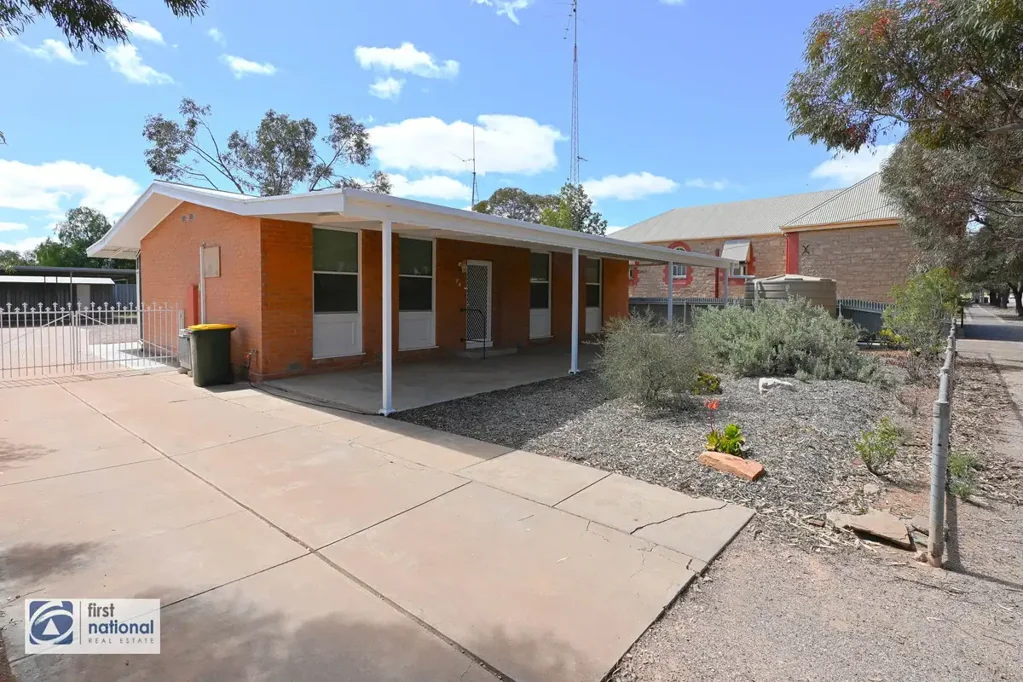 74 CRADOCK Road, Hawker, SA 5434