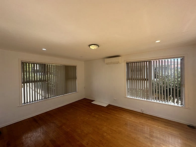 Discover this beautifully designed 4-bedroom, 2-bathroom home in the heart of Glenfield.