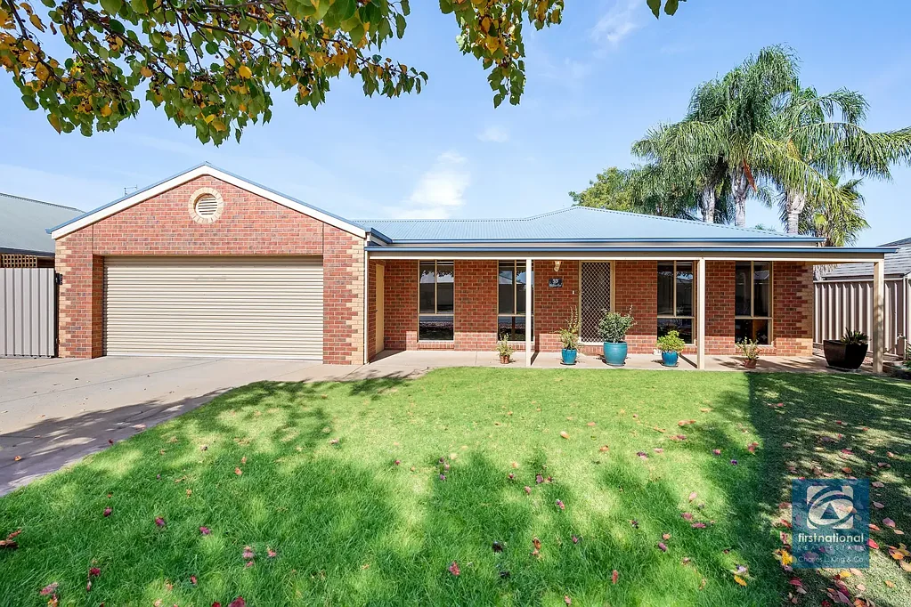 53 Mcswain Road, Echuca, VIC 3564