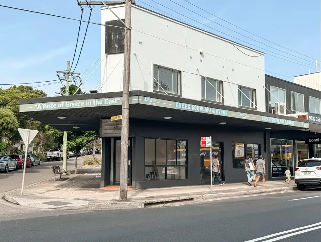 Four-Bedroom Residence in the Heart of Bondi Junction