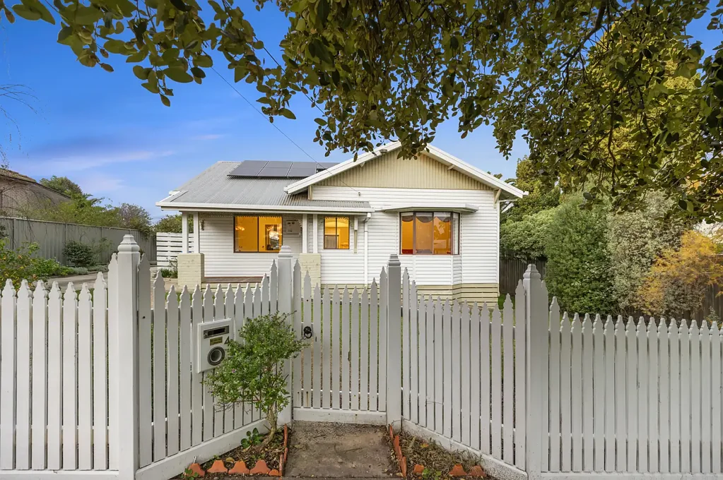Maffra 3房  Charming Cottage with Rural Outlook