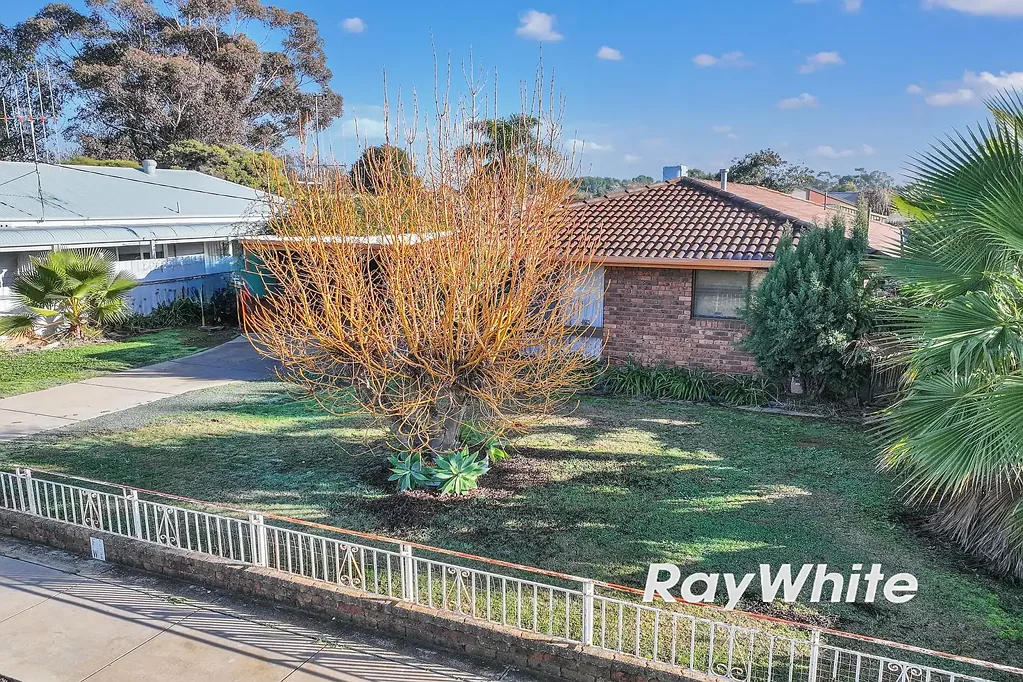 22 Regent Street, Moama, NSW 2731