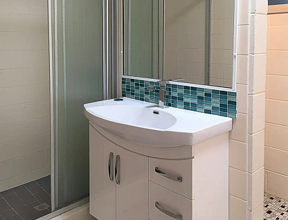 137 Albert Street, Cranbrook, QLD 4814, 6 Kuwarto, 2 Banyo, Apartment