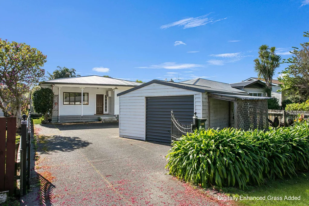 Whataupoko 3 Slaapkamer Affordable + prime location = winner!