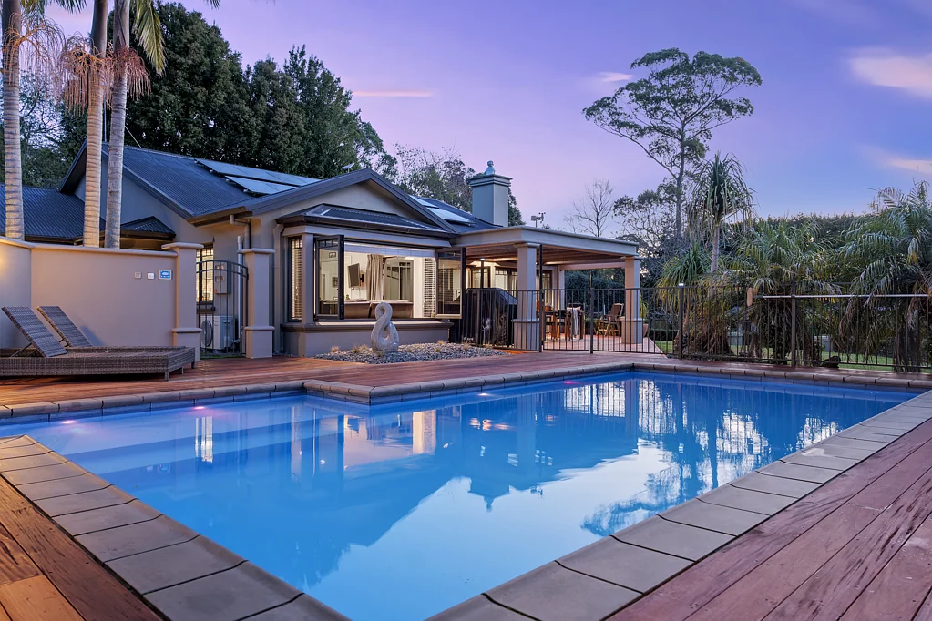 Whakamarama Plummers Point Income and Lifestyle