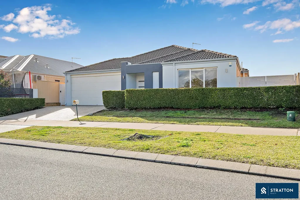 100 Castlewood Parkway, Southern River, WA 6110