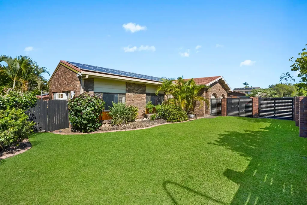 Sunnybank Hills 4Kwarto Resort Style Family Living with Pool Room, Bar & Outdoor Oasis