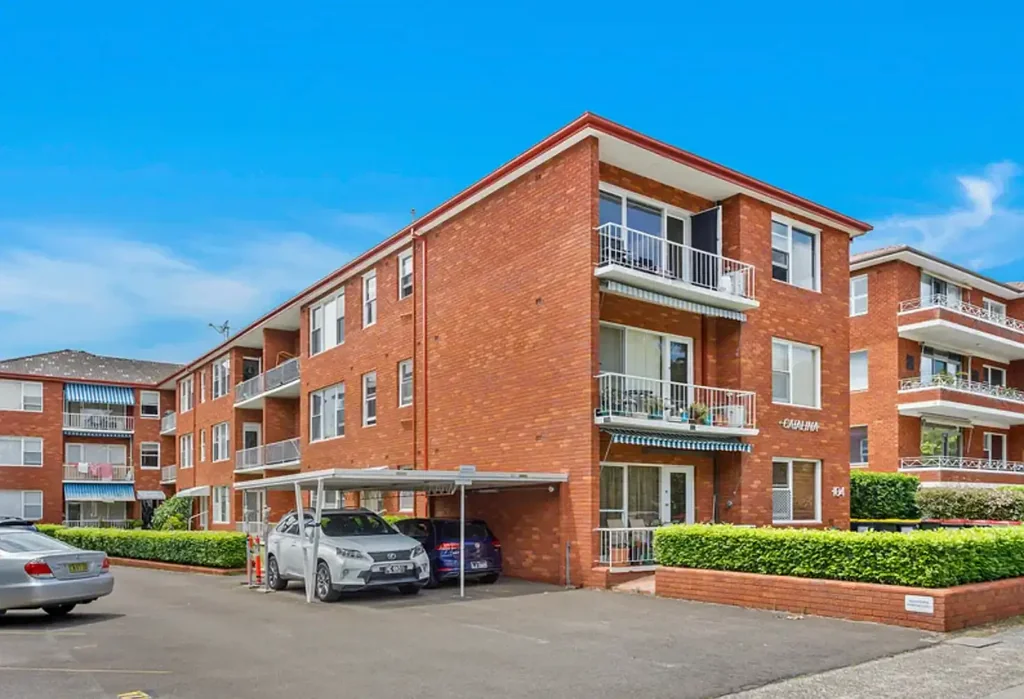 Two Bedroom Unit in Beach side Location!