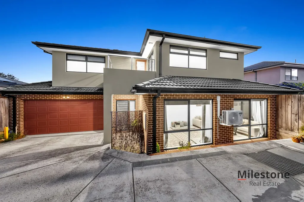 2/8 Abrehart Street, Eumemmerring, VIC 3177