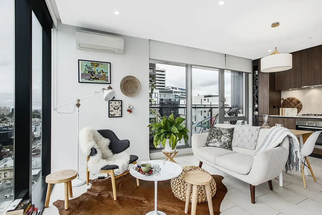 NEAR NEW 2 BEDROOM IN STYLISH DEVELOPMENT WITH 270 DEGREE VIEWS!   | FLARE REAL ESTATE
