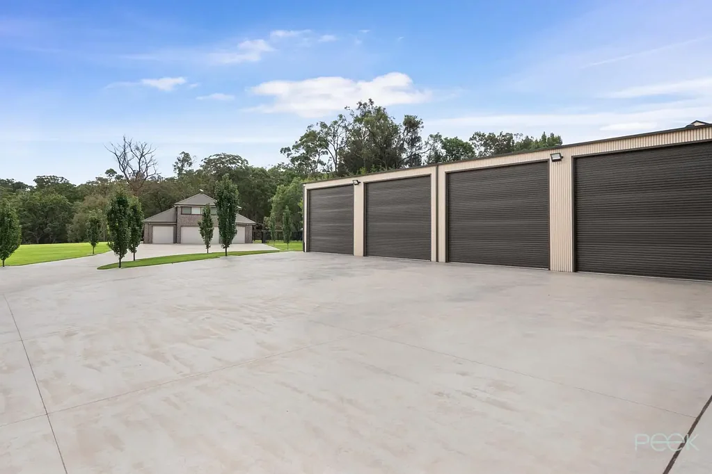 Annangrove 2房  When Opportunity Knocks – 7 Private Acres