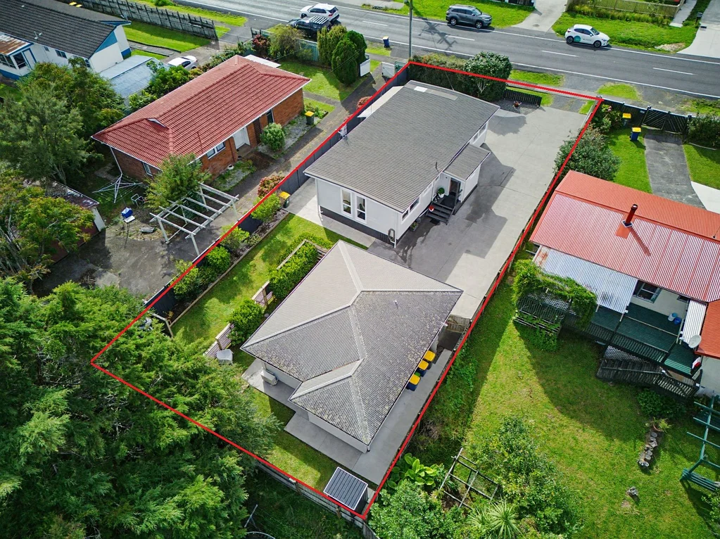 Ranui 5Habitaciones Home & Income - Stunning, Sun-Drenched, Superb