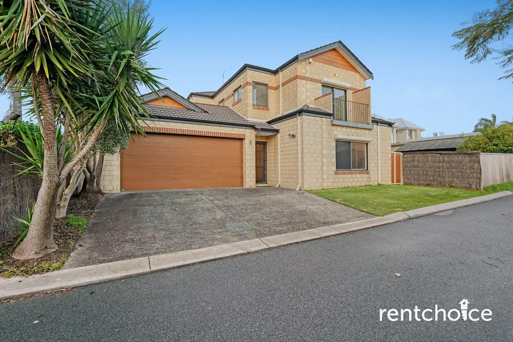 Double Storey Home in Scarborough