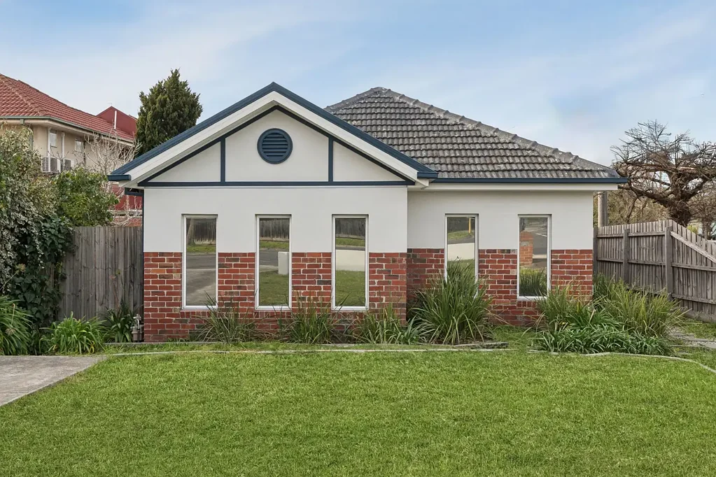 Preston 3 Bedroom Charming Family Home with Endless Potential in Prime Preston Location