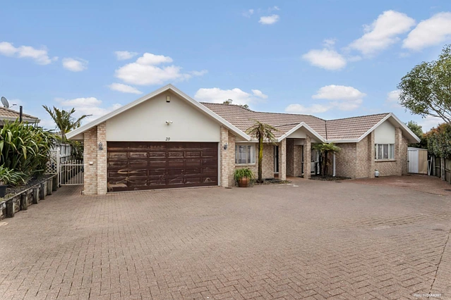 20 Vermeer Place, West Harbour, Waitakere City