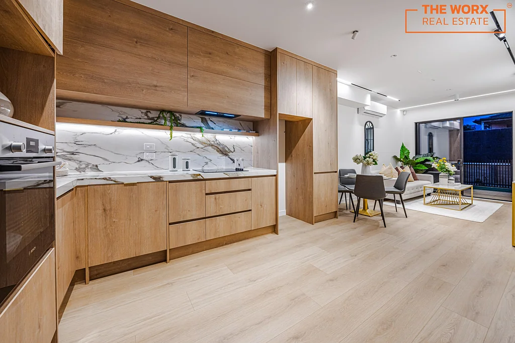 Papatoetoe 2房  Duplex, Contemporary High-Spec Comfort