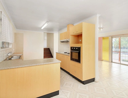 69 Klumpp Road, Upper Mount Gravatt, Brisbane - Southern Region, 3 침실, 1 욕실, House