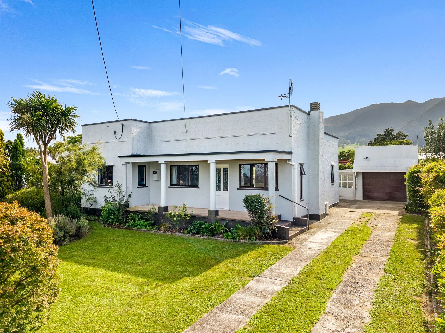Te Aroha 3 Bedroom The Best of Both Worlds Starts Here