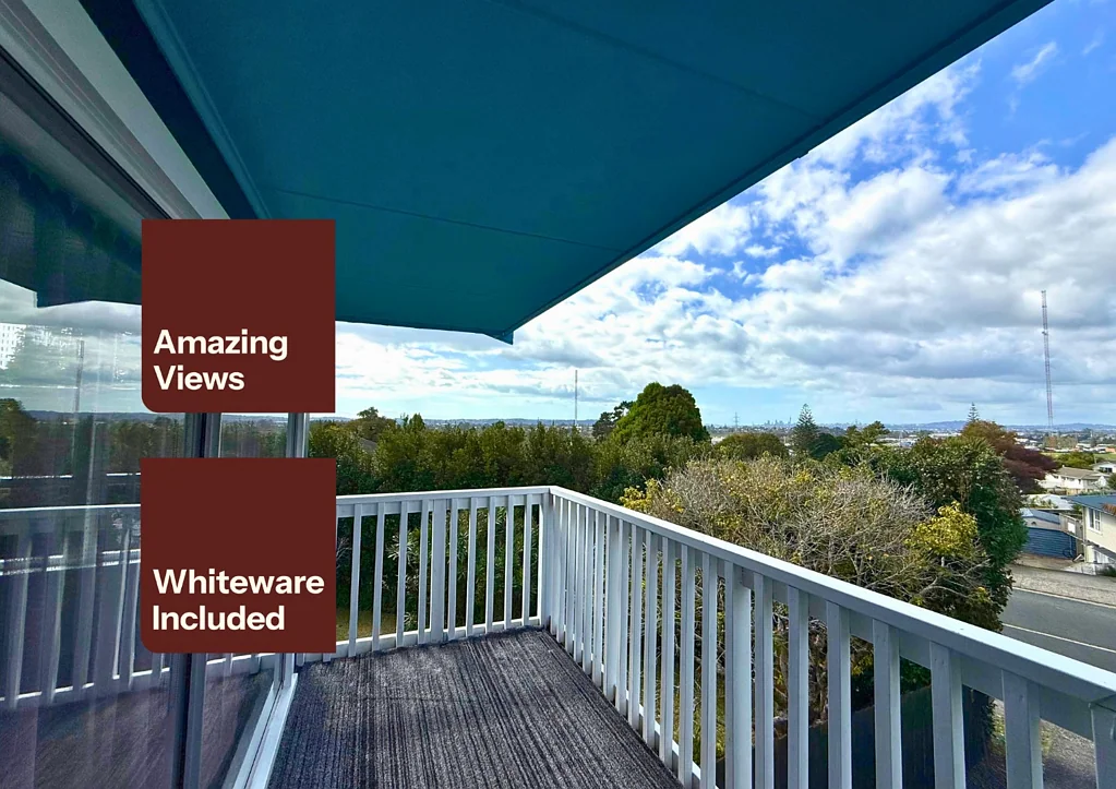 Sky Tower Views & Westgate Convenience  3-Bedroom Massey Ge