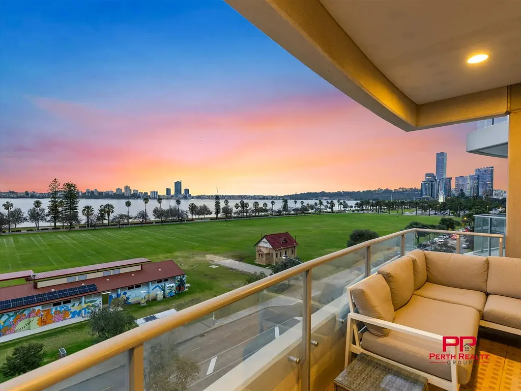 East Perth 3房  Pristine Waterfront Location  - Expression of Interest