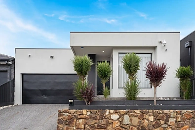 Craigieburn 4房 位于著名的 Aston Estate 的奢华家庭生活 Luxury Family Living in the Prestigious Aston Estate