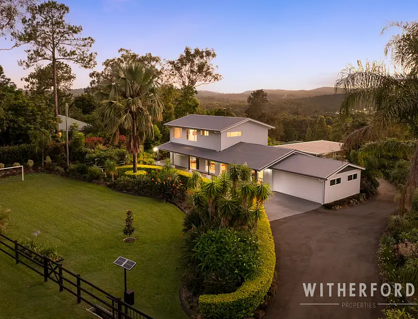 3 Knoll Court, Gaven, QLD 4211, 4 Kuwarto, 2 Banyo, Lifestyle Section