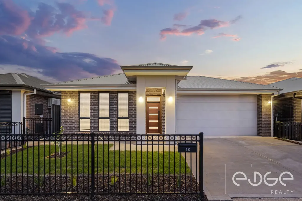 Munno Para 4 Bedroom Parkside Perfection offering Flexible Family Living!