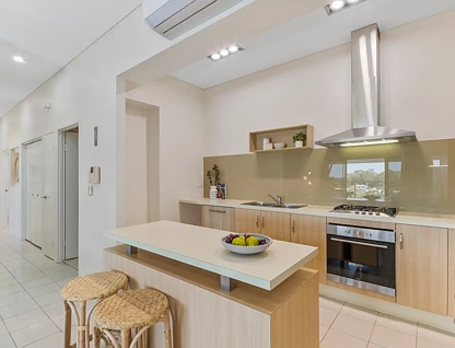 14/237 Riverside Boulevard, Douglas, QLD 4814, 3部屋, 2バスルーム, Apartment