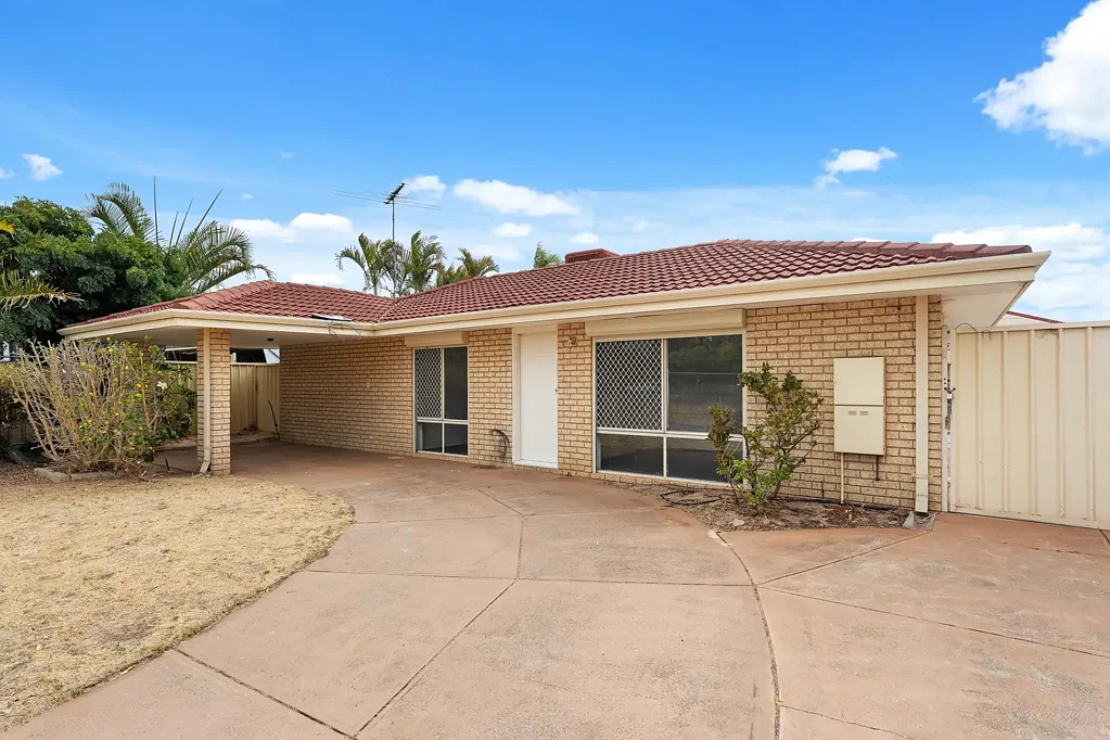 28 Pallarup Grove, Waikiki, WA 6169