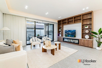 1A Wall Avenue, Panania, NSW 2213, 5 slaapkamers, 4 badkamers, Apartment